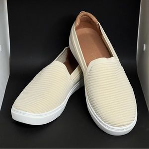Kelly & Katie Ellina Mesh Slip-On Sneaker